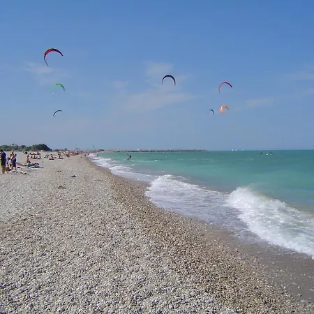 Teoribi Vista Mare Porto SantʼElpidio